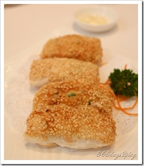 Royal China Mango and prawn sesame fritter fried Royal China Mango and prawn sesame fritter fried
