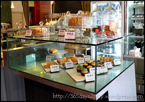 Cafe Epicurious - Sweet Treats Counter Cafe Epicurious - Sweet Treats Counter