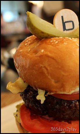 Daniel Boulud Yankee Burger - Copy Daniel Boulud Yankee Burger - Copy