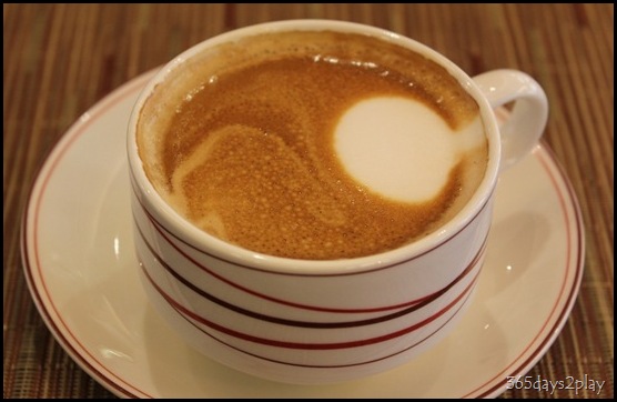 db Bistro Moderne caffe latte db Bistro Moderne caffe latte