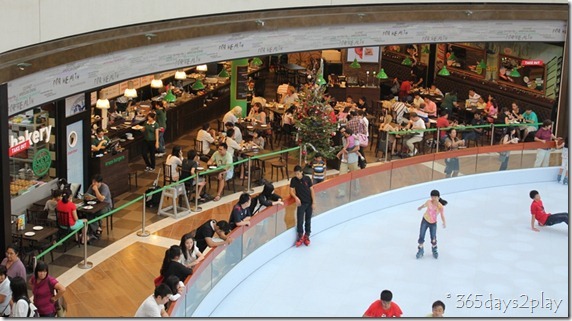 Marina Bay Sands Mall Skating Rink (1)