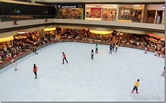 Marina Bay Sands Mall Skating Rink (2)