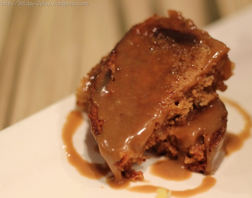 Flourless Chocolate Cake Caramel Sauce Epicurious Flourless Chocolate Cake Caramel Sauce Epicurious